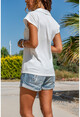 Kadın Beyaz Polo Yaka Kaşkorse T-Shirt GK-BSTW2879