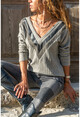 Womens Gray V-Neck Patterned Leather Garnish Block Sweater GK-BST2987