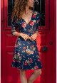 Kadın Lacivert Çiçekli Kruvaze Kiloş Elbise BST2846
