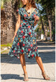Kadın Siyah Asimetrik Kesim Çiçekli Kiloş Elbise BSTK4183